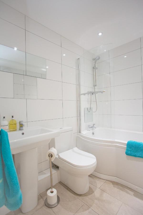 Ferienwohnung Gorgeous Central Studio With Balcony, 2 Mins To Beach And Pier Worthing Exterior foto